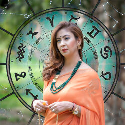 Dr Charu Mudhar is One of the best astrologers in India